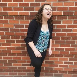 Meet your Posher, Victoria